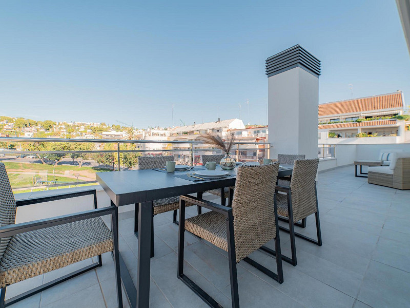 Elegant Duplex Penthouse with Sea Views in Sitges. Photo:  4