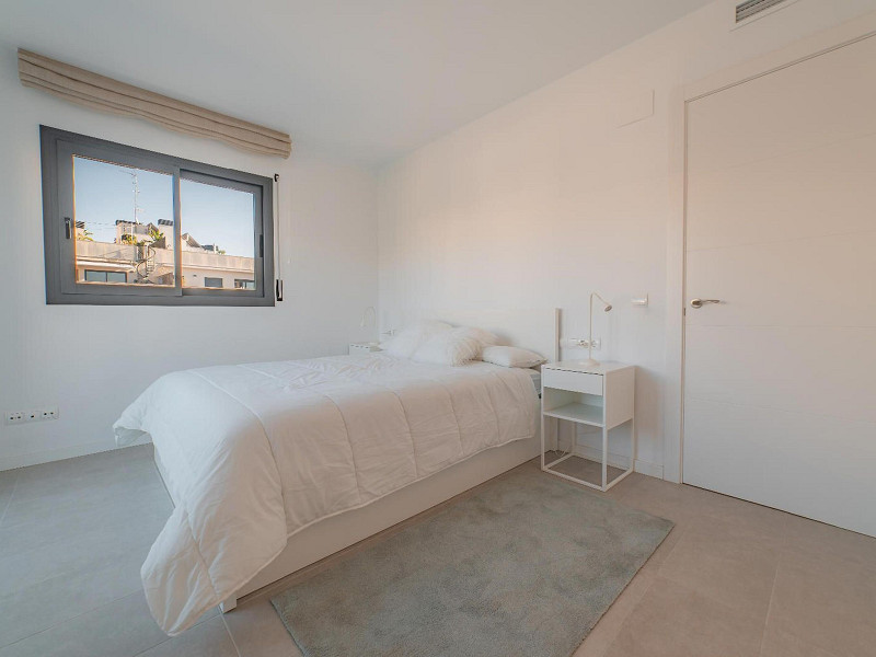 Elegant Duplex Penthouse with Sea Views in Sitges. Photo:  14