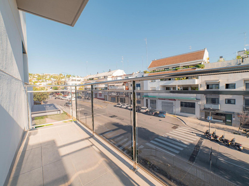 Elegant Duplex Penthouse with Sea Views in Sitges. Photo:  17