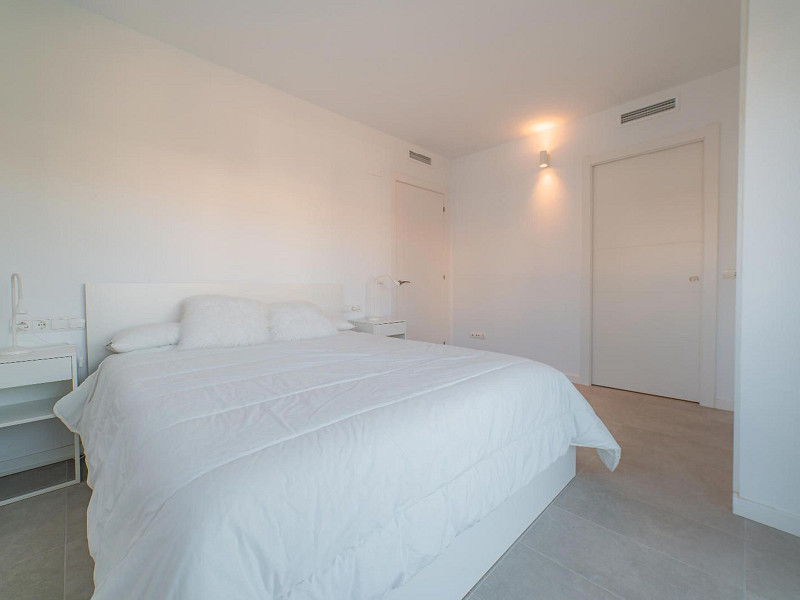 Elegant Duplex Penthouse with Sea Views in Sitges. Photo:  20