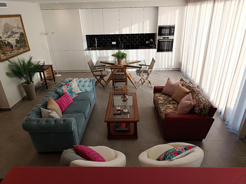 Modern Penthouse in Sitges with Two Bedrooms and Terraces. Photo:  4