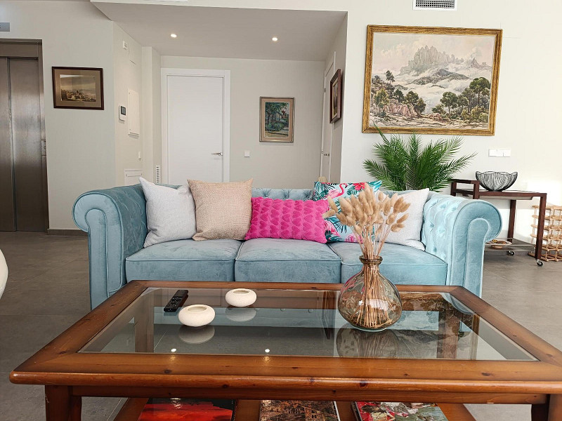 Modern Penthouse in Sitges with Two Bedrooms and Terraces. Photo:  5