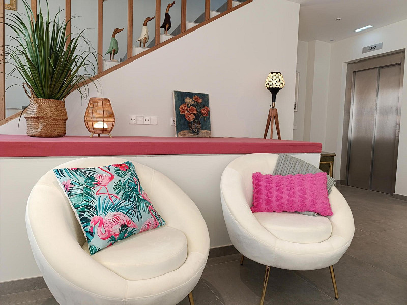 Modern Penthouse in Sitges with Two Bedrooms and Terraces. Photo:  6