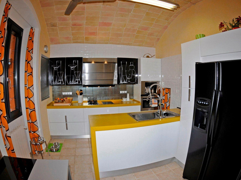 Unique house with historical charm in the center of Palfrugell, Costa Brava. Photo:  9