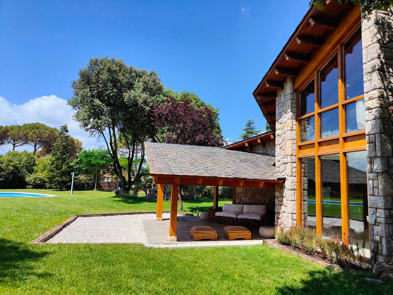 Stylish home in El Montanyà. Photo:  5