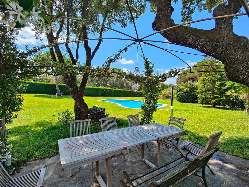 Stylish home in El Montanyà. Photo:  21