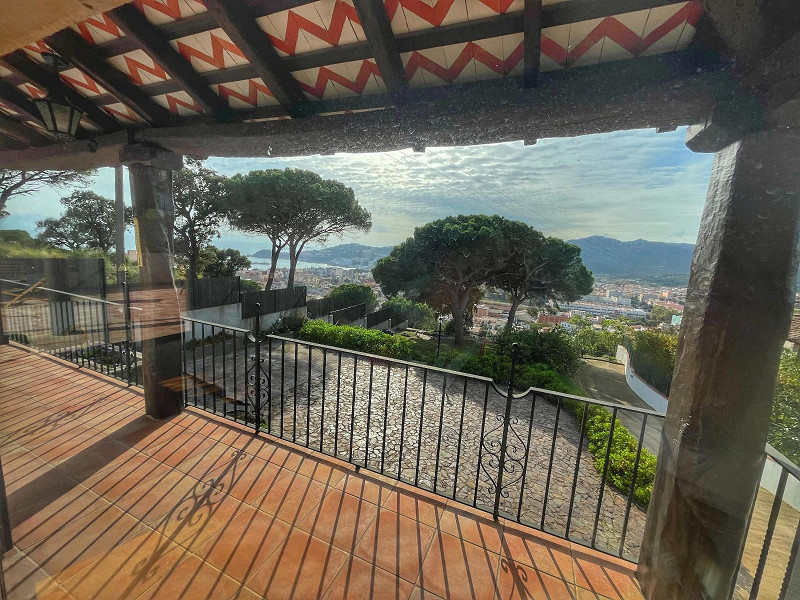 Exclusive Villa with Panoramic Sea Views in Sant Feliu de Guíxols, Costa Brava. Photo:  10