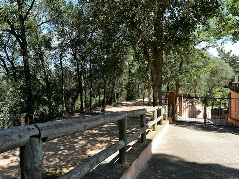 Historic estate in the Monnegre Natural Park, Vallgorguina. Photo:  23