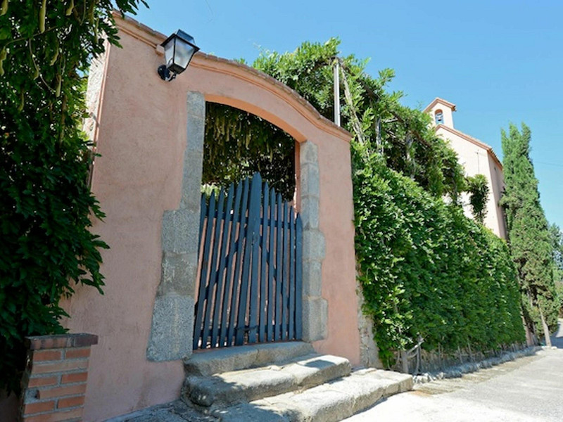 Historic estate in the Monnegre Natural Park, Vallgorguina. Photo:  55