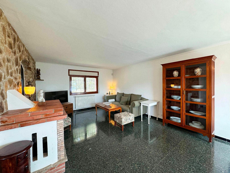 Elegant Villa with Sea Views in Begur. Photo:  4