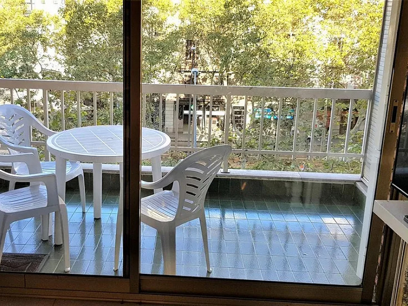 Apartment with Private Terrace in the Central Eixample District, Barcelona. Photo:  3