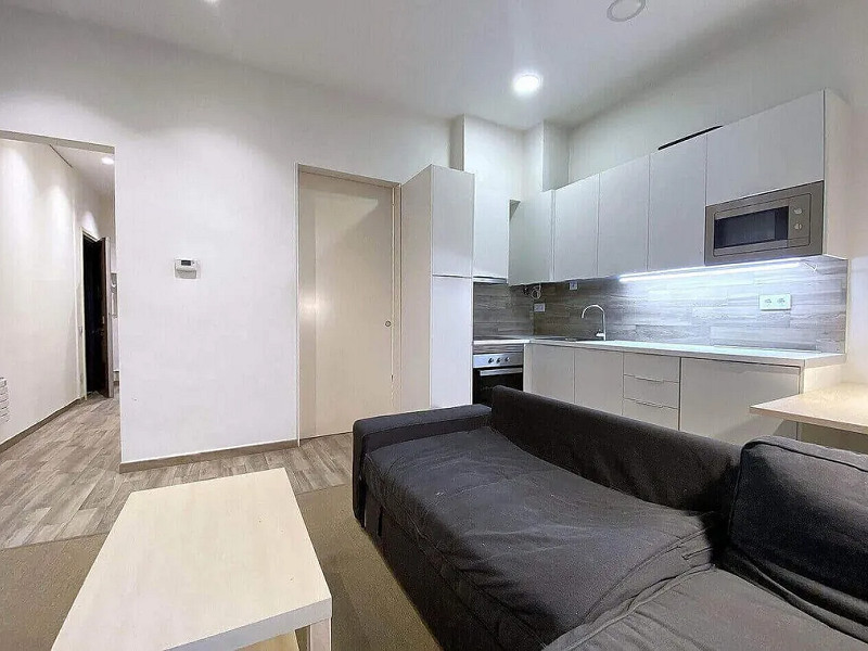 Cozy apartment near Mercat de Galvany, Barcelona. Photo:  4