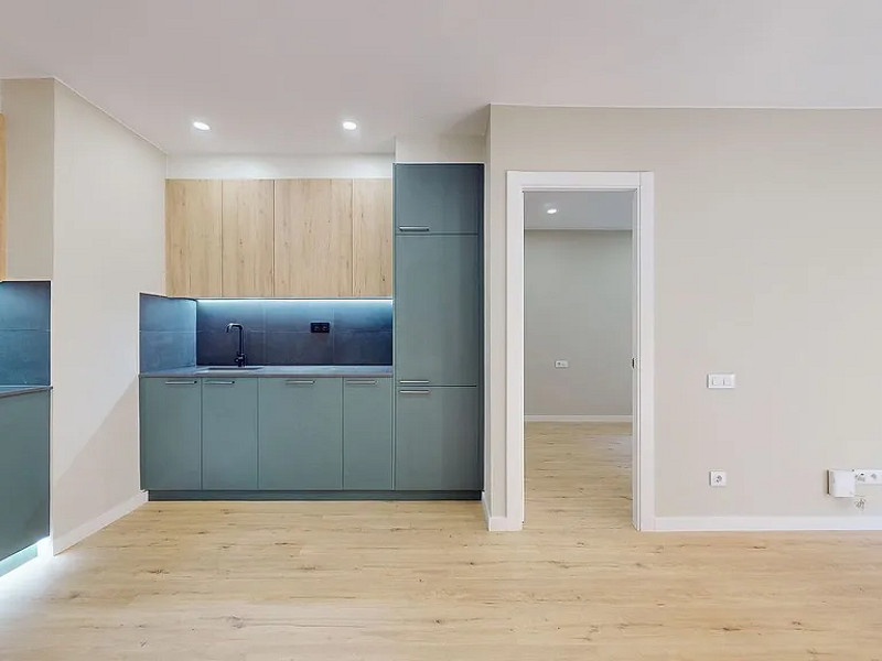 Spacious and Sunny Apartment in the Heart of Gràcia, Barcelona. Photo:  26