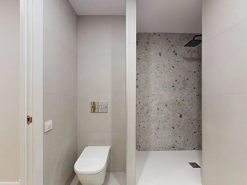 Spacious and Sunny Apartment in the Heart of Gràcia, Barcelona. Photo:  49