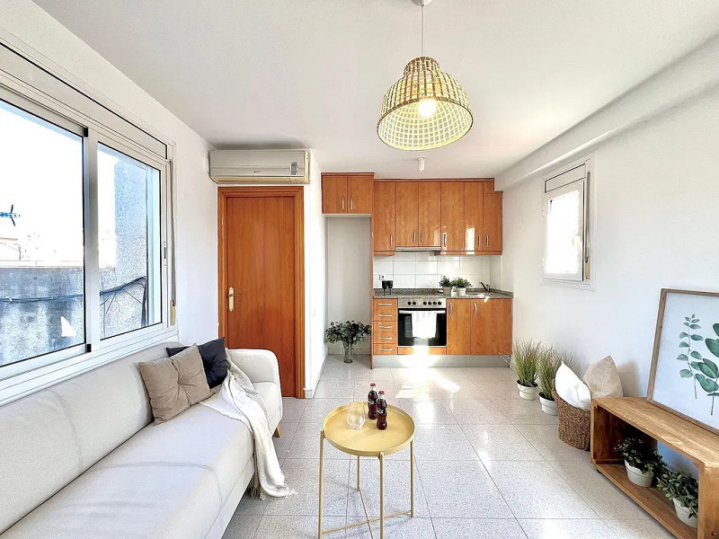 Cozy Penthouse in Gracia, Barcelona. Photo:  13