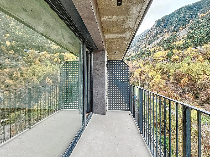 Exclusive residence in the tranquil area of Escaldes, Engolastres - Andorra. Photo:  27