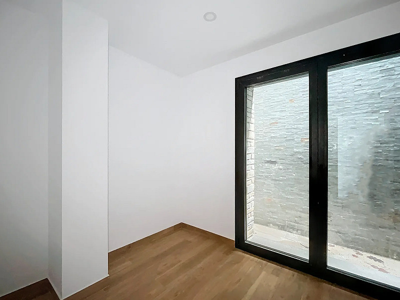 Elegant Apartment for Sale in Les Escaldes, Andorra. Photo:  23