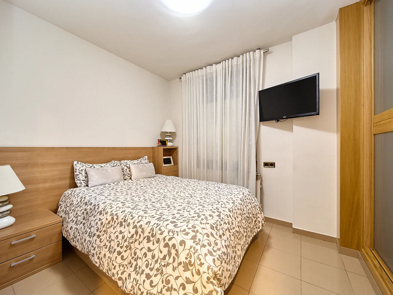 Elegant Apartment for Sale in the Heart of Andorra la Vella, Andorra. Photo:  10