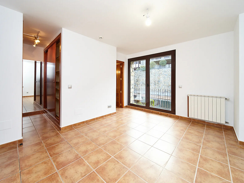 Magnificent Semi-Detached House in Aixirivall, Sant Julià de Lòria, Andorra. Photo:  5