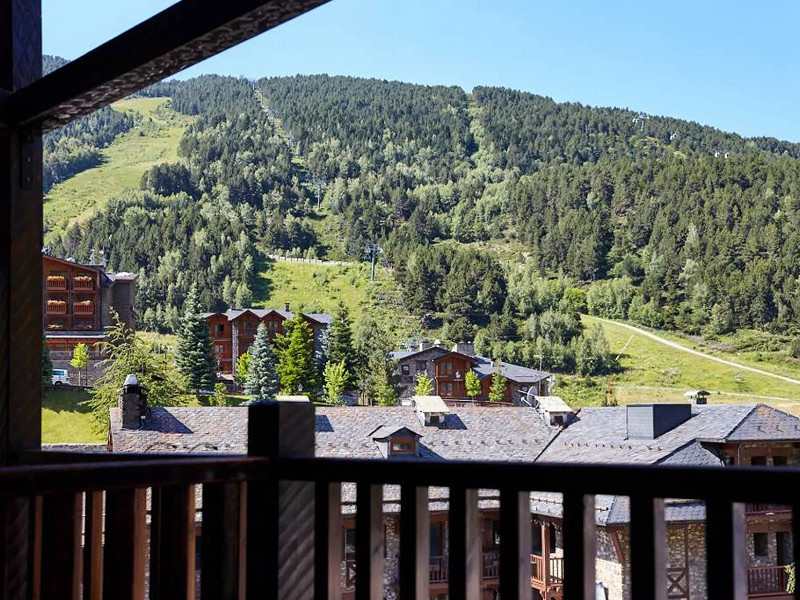 Elegant Triplex in La Pleta del Tarter, Andorra