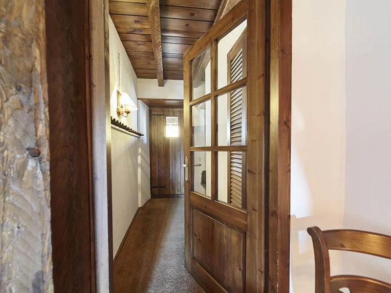 Elegant Triplex in La Pleta del Tarter, Andorra. Photo:  24