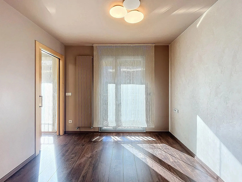 Modern Apartment in the Heart of Andorra la Vella. Photo:  10