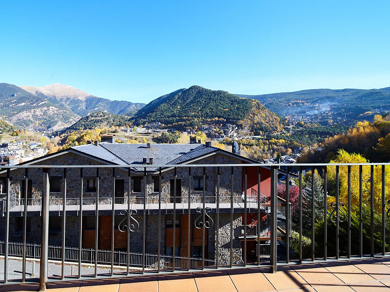 Charming Semi-Detached House for Sale in the Exclusive Area of Escàs, La Massana. Photo:  19