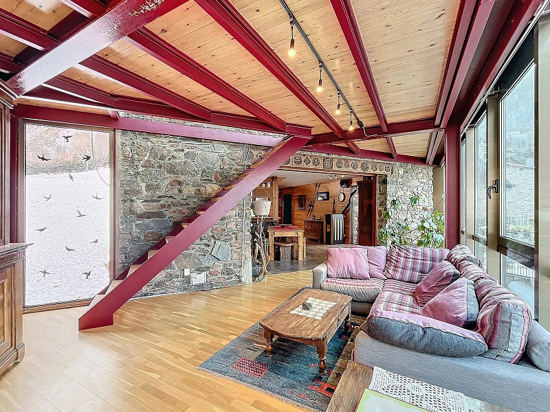 Spacious and Bright Home with Stunning Views in Les Bons, Encamp. Photo:  3