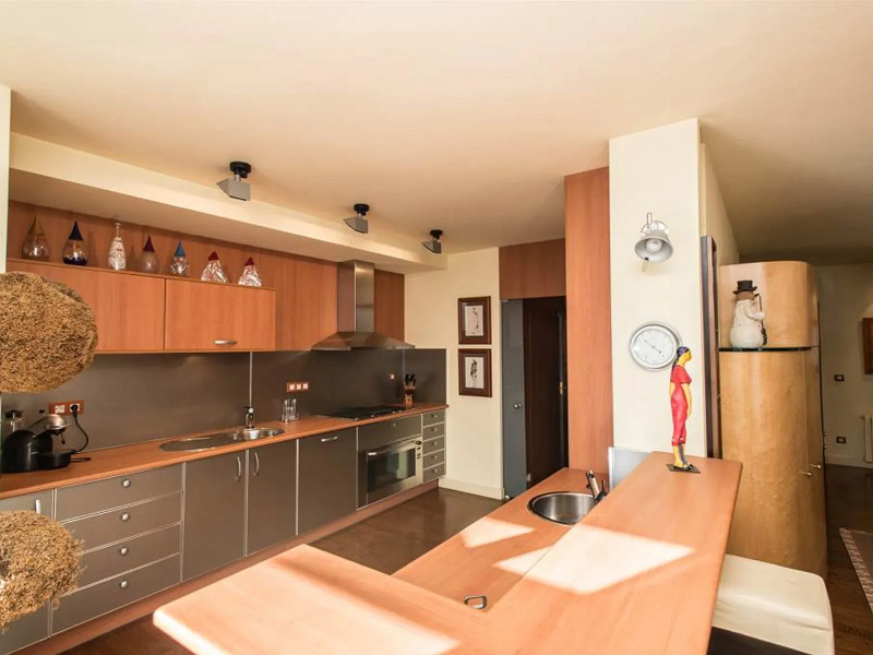 Elegant Duplex Penthouse in a Prestigious Area of Andorra. Photo:  8