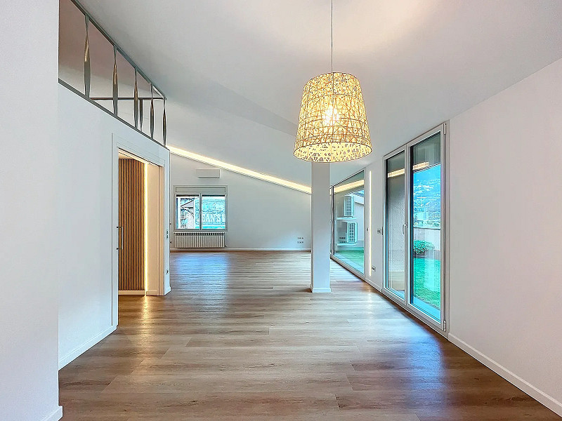 Luxurious Penthouse with Modern Design in the Heart of Andorra La Vella. Photo:  5