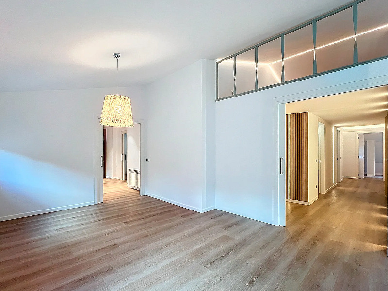 Luxurious Penthouse with Modern Design in the Heart of Andorra La Vella. Photo:  22