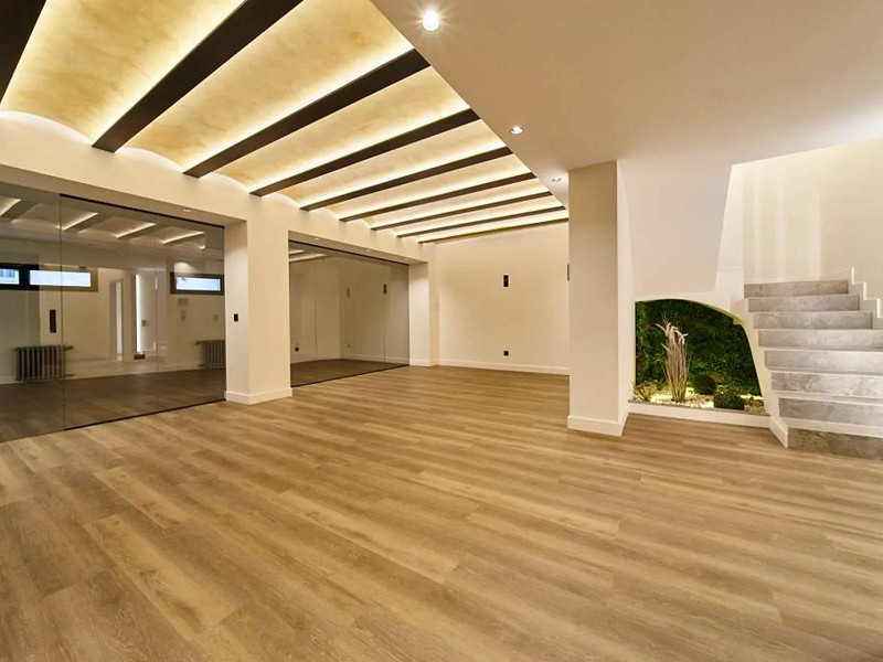 Elegant Villa in the Exclusive Sacalma Area, Escaldes-Engordany. Photo:  36