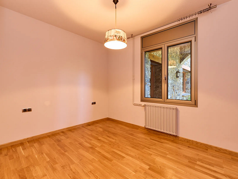 Charming House in a Quiet Area of Encamp. Photo:  12