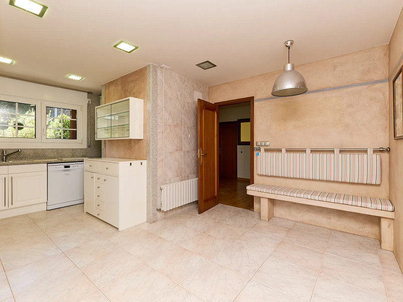 Charming House in a Quiet Area of Encamp. Photo:  25