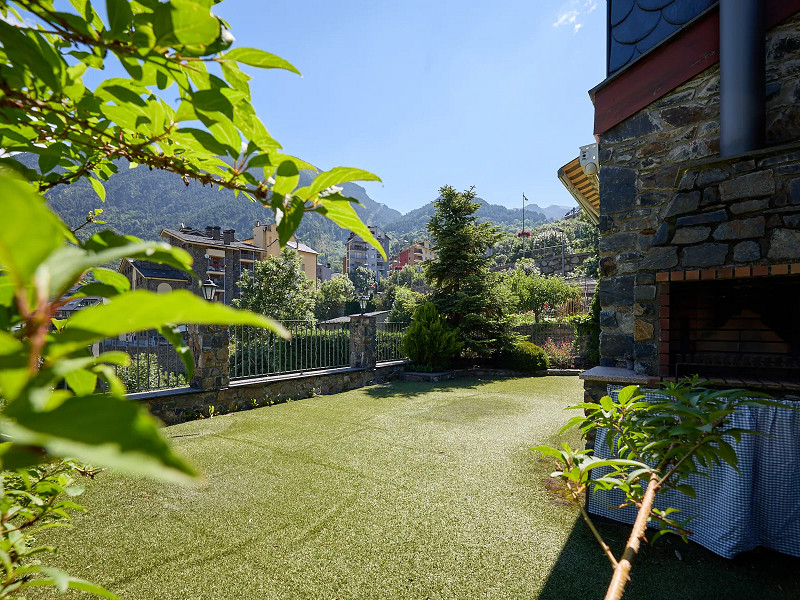 Charming House in a Quiet Area of Encamp. Photo:  34