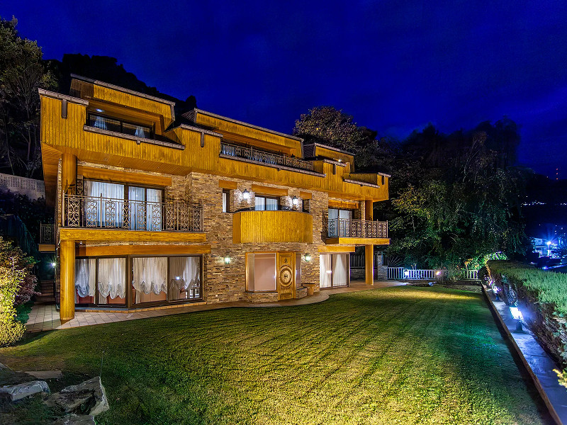 Prestigious Luxury Villa in Andorra la Vella with Panoramic Views