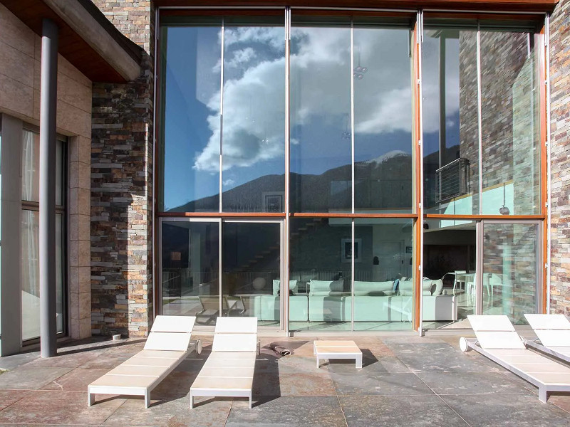 Magnificent villa for sale in the prestigious area of Els Vilars, Escaldes-Engordany, Andorra. Photo:  9