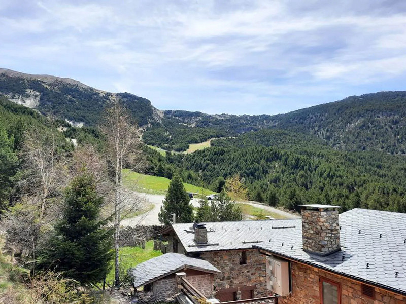 Exclusive Semi-Detached Mountain Home in El Forn de Canillo. Photo:  6