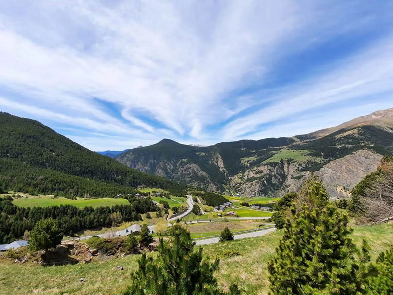 Exclusive Semi-Detached Mountain Home in El Forn de Canillo. Photo:  9