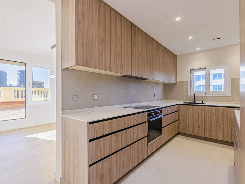 Luxury Penthouse with Private Terraces in Barcelona’s Exclusive District. Photo:  5