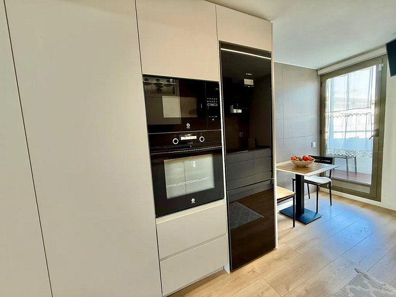 Your Perfect Seaside Apartament in Poblenou, Barcelona. Photo:  10