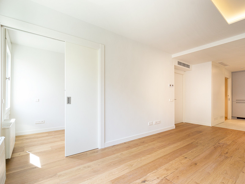 Apartments in a building after reconstruction in the Eixample district, Barcelona. Photo:  4