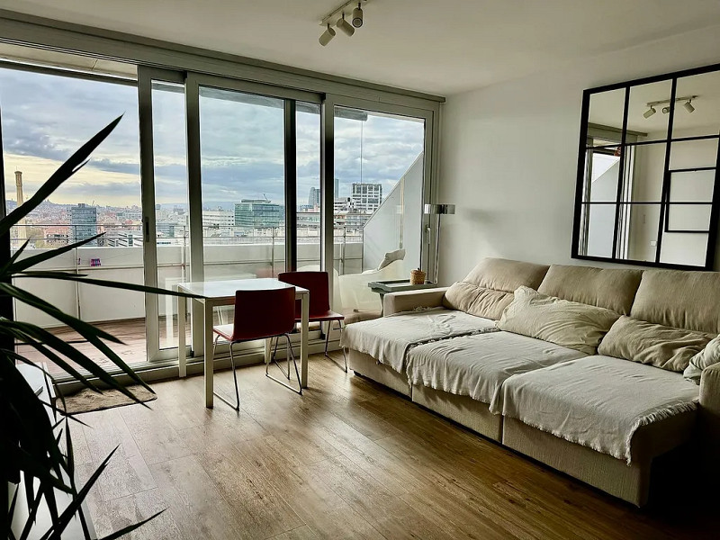 Magnificent Apartment with Panoramic Sea Views in Barcelona. Photo:  4