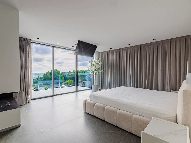Newly Built Luxury Villa with Panoramic Views in Sarrià-Sant Gervasi. Photo:  15