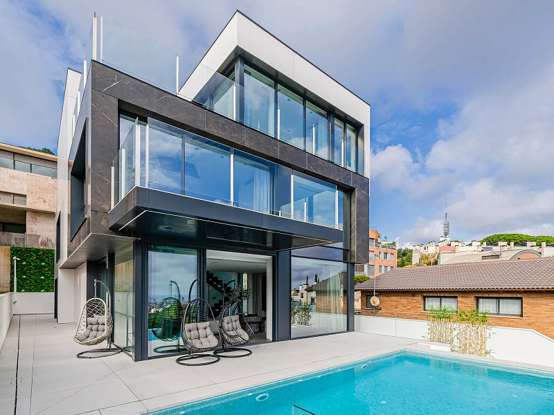 Newly Built Luxury Villa with Panoramic Views in Sarrià-Sant Gervasi. Photo:  34