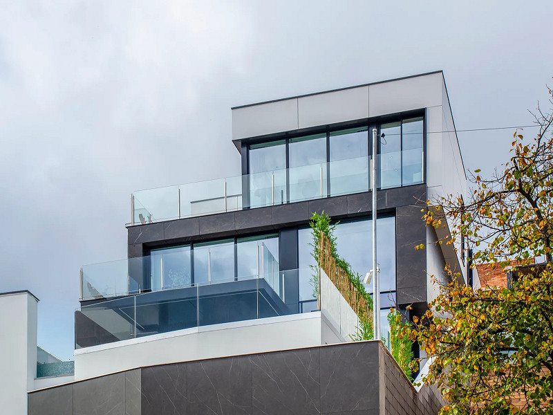 Newly Built Luxury Villa with Panoramic Views in Sarrià-Sant Gervasi. Photo:  35