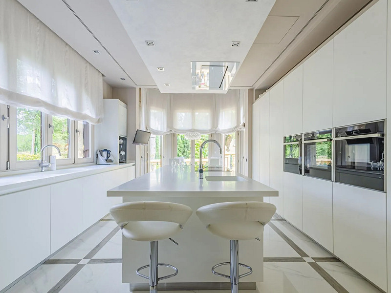 Restored Heritage Mansion With Cutting-Edge Tech in Prime Pedralbes. Photo:  10