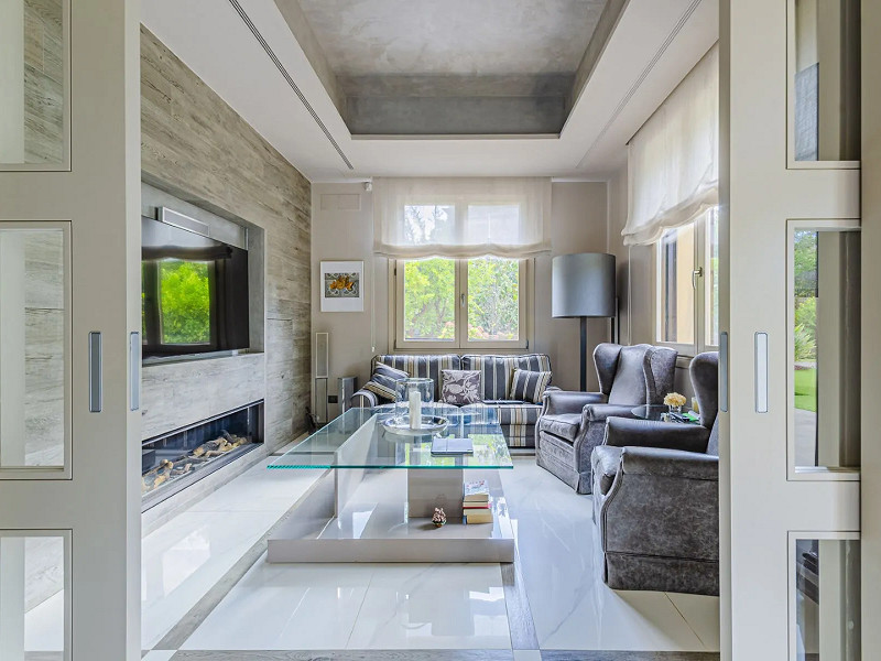 Restored Heritage Mansion With Cutting-Edge Tech in Prime Pedralbes. Photo:  14