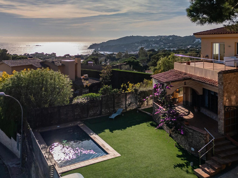 Detached Home Just 400 m from the Beach in Llafranc. Photo:  4