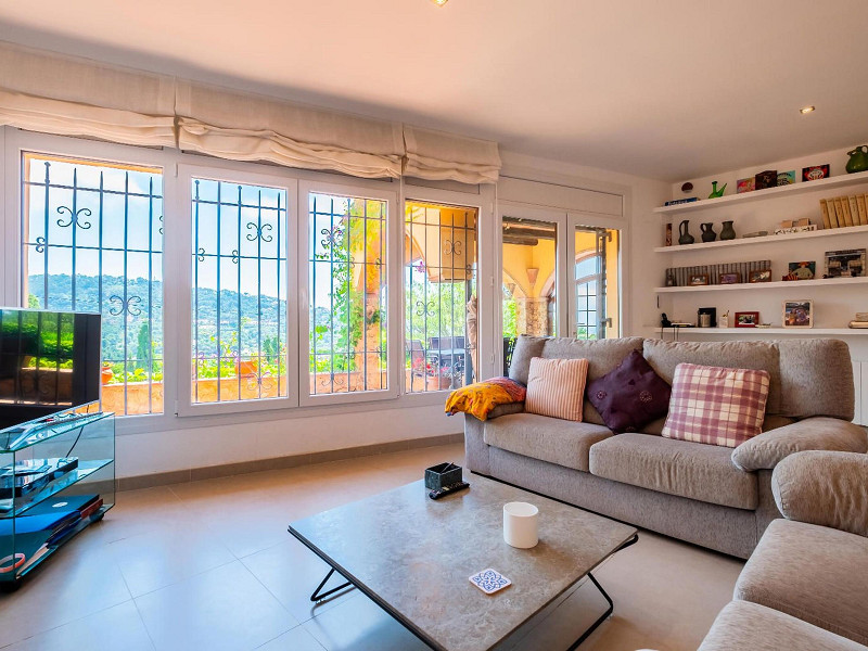 Detached Home Just 400 m from the Beach in Llafranc. Photo:  14